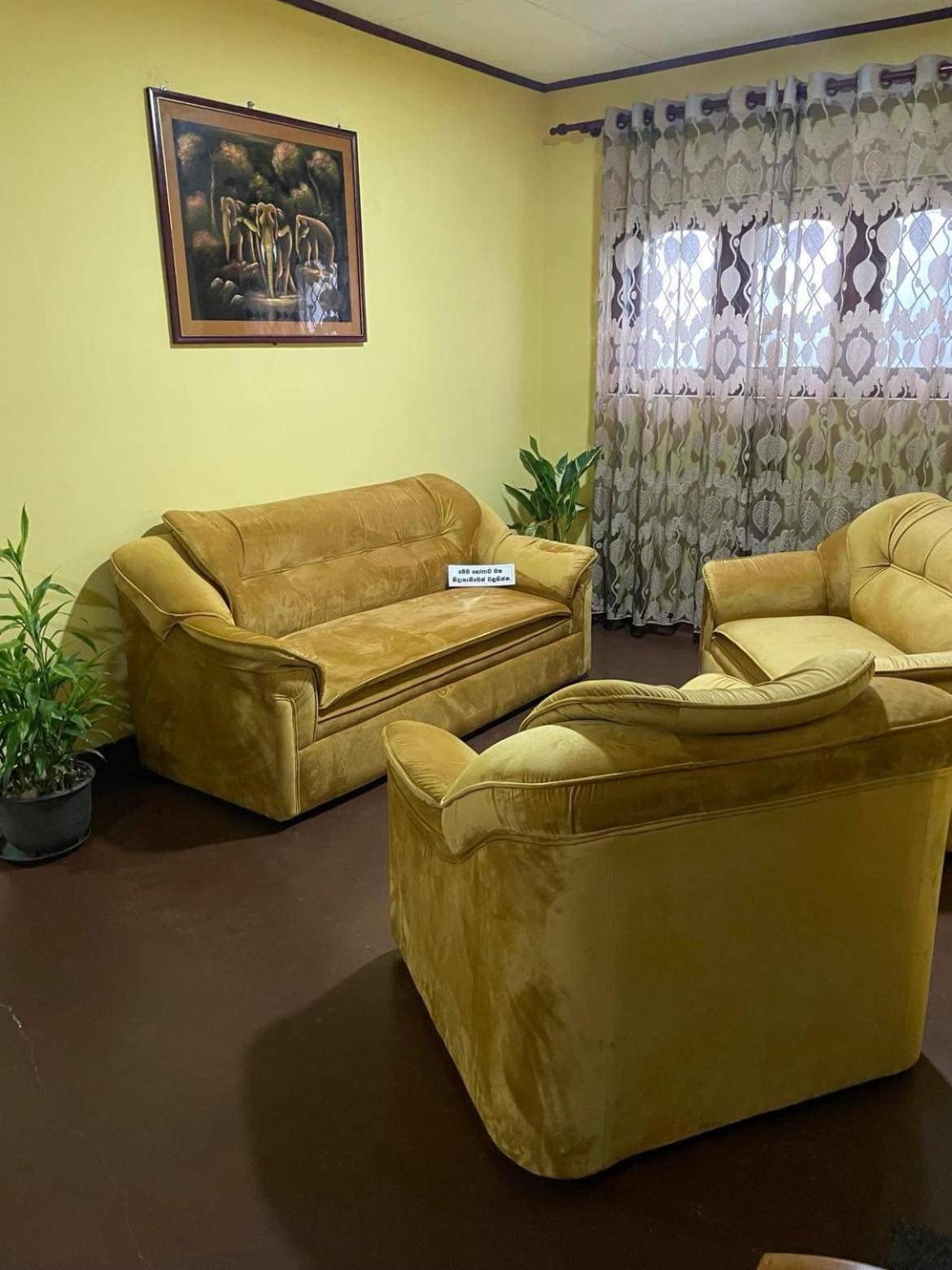 Olivia Homestay Anuradhapura Bagian luar foto