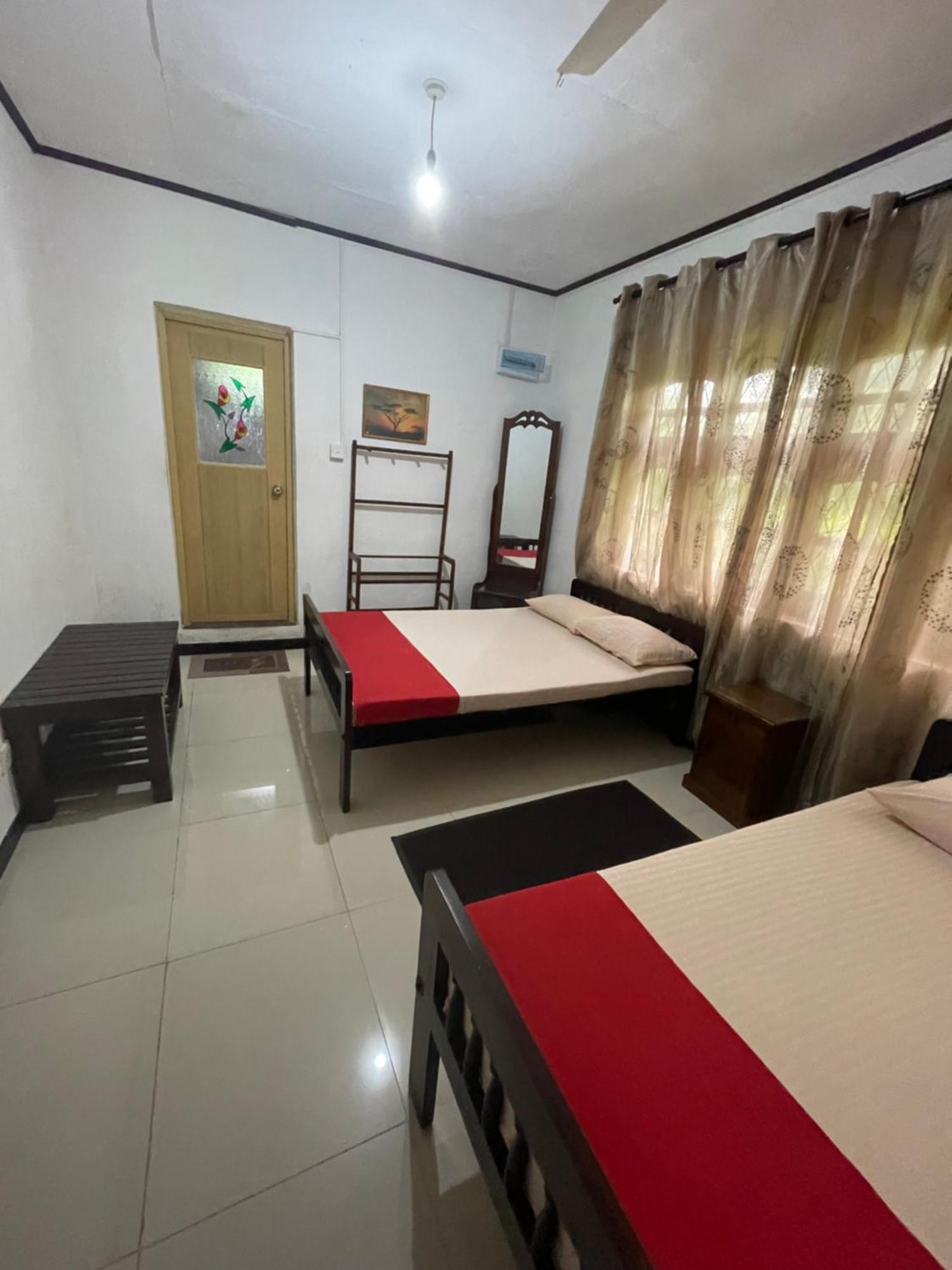 Olivia Homestay Anuradhapura Bagian luar foto